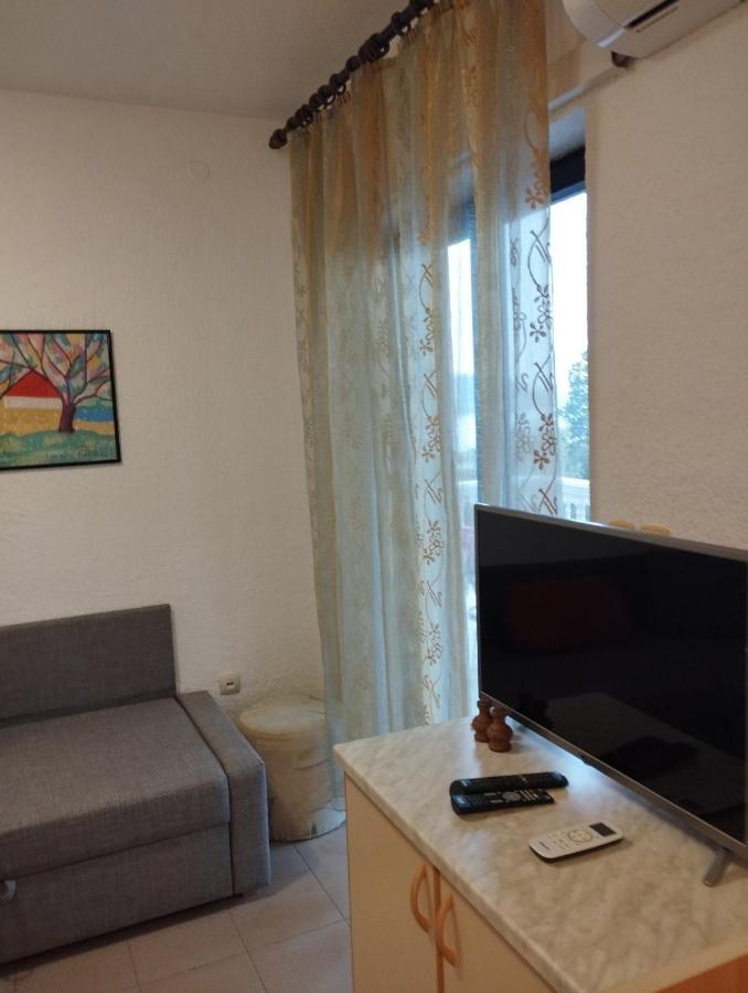 Apartments Vila Lavanda Omišalj Екстериор снимка