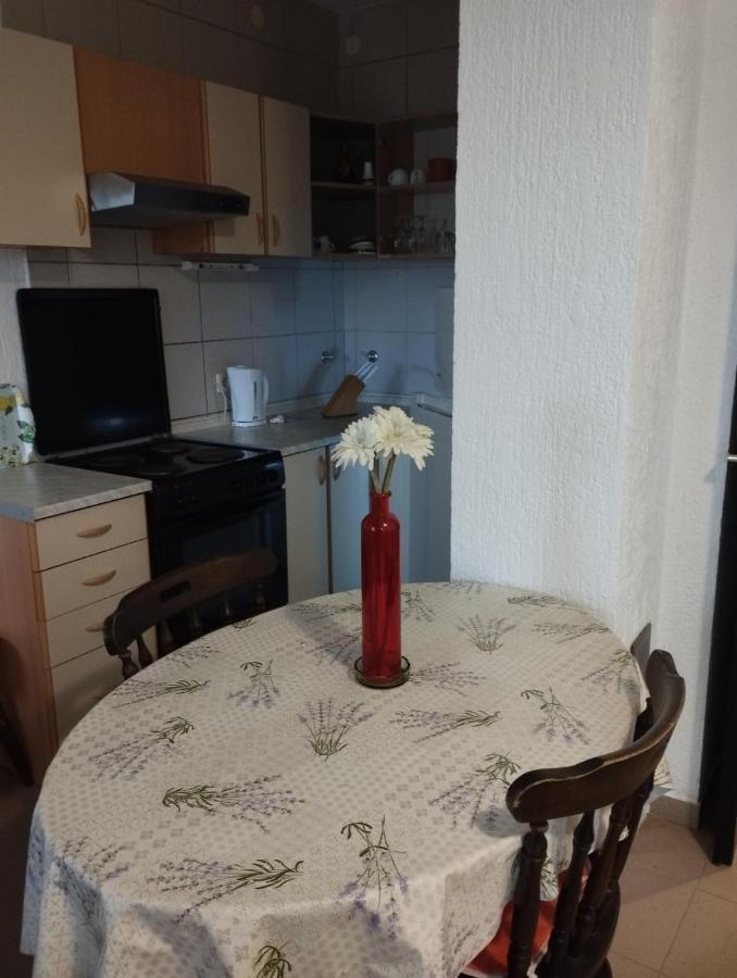 Apartments Vila Lavanda Omišalj Екстериор снимка