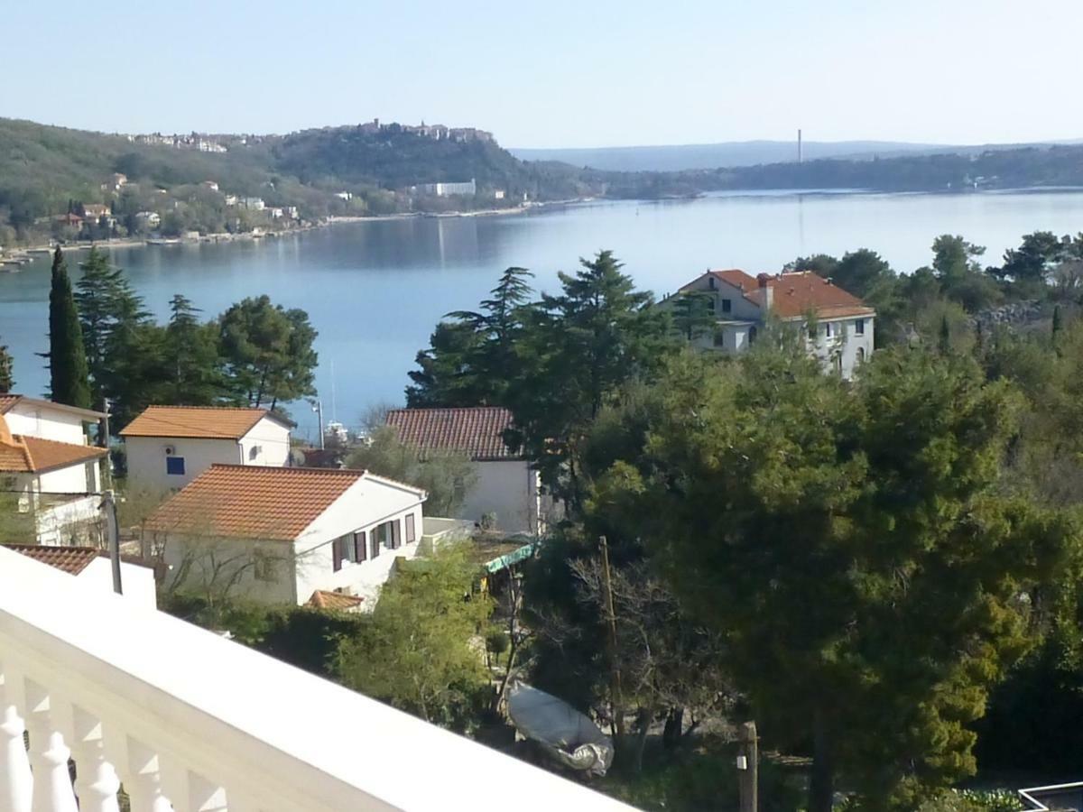 Apartments Vila Lavanda Omišalj Екстериор снимка