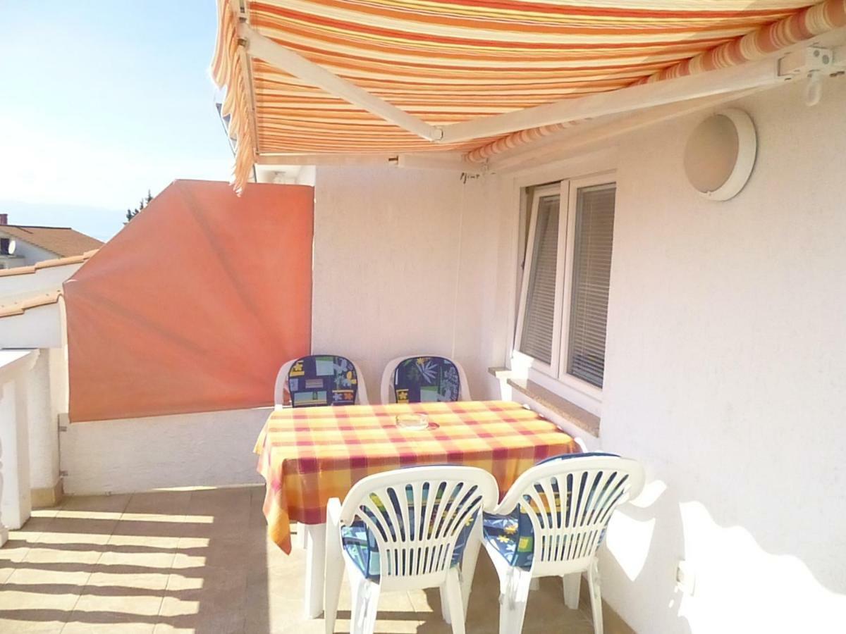 Apartments Vila Lavanda Omišalj Екстериор снимка